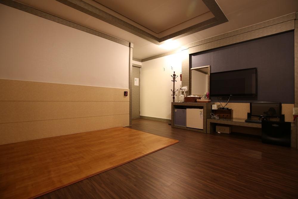 Hera Motel แทจ็อน ภายนอก รูปภาพ