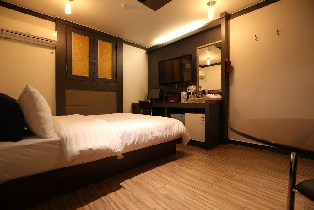 Hera Motel แทจ็อน ภายนอก รูปภาพ